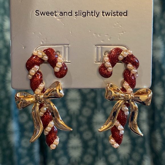 SUGARFIX BaubleBar Mint Condition
Candy Cane Earrings - Red White Pearl Gold NWT - Picture 5 of 8